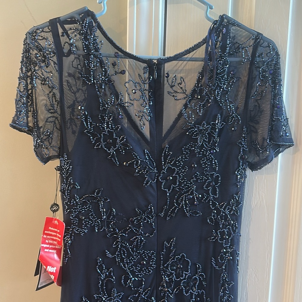 Elegant Adrianna Papell Navy Evening Gown. New with tags - Picture 5 of 8